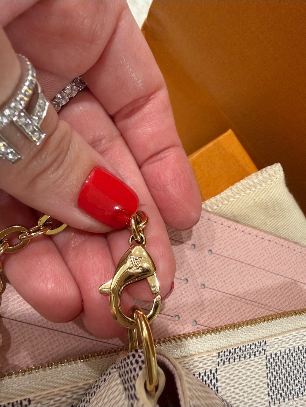 Louis Vuitton Damier Azur Felicie - Picture 4 of 13